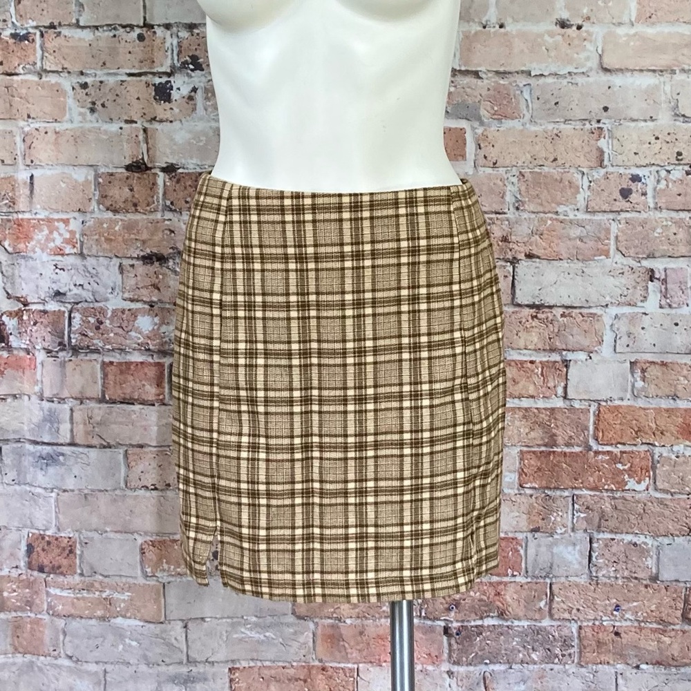Love On A Hanger Skirt Mini Plaid Tan & Brown Sz 9